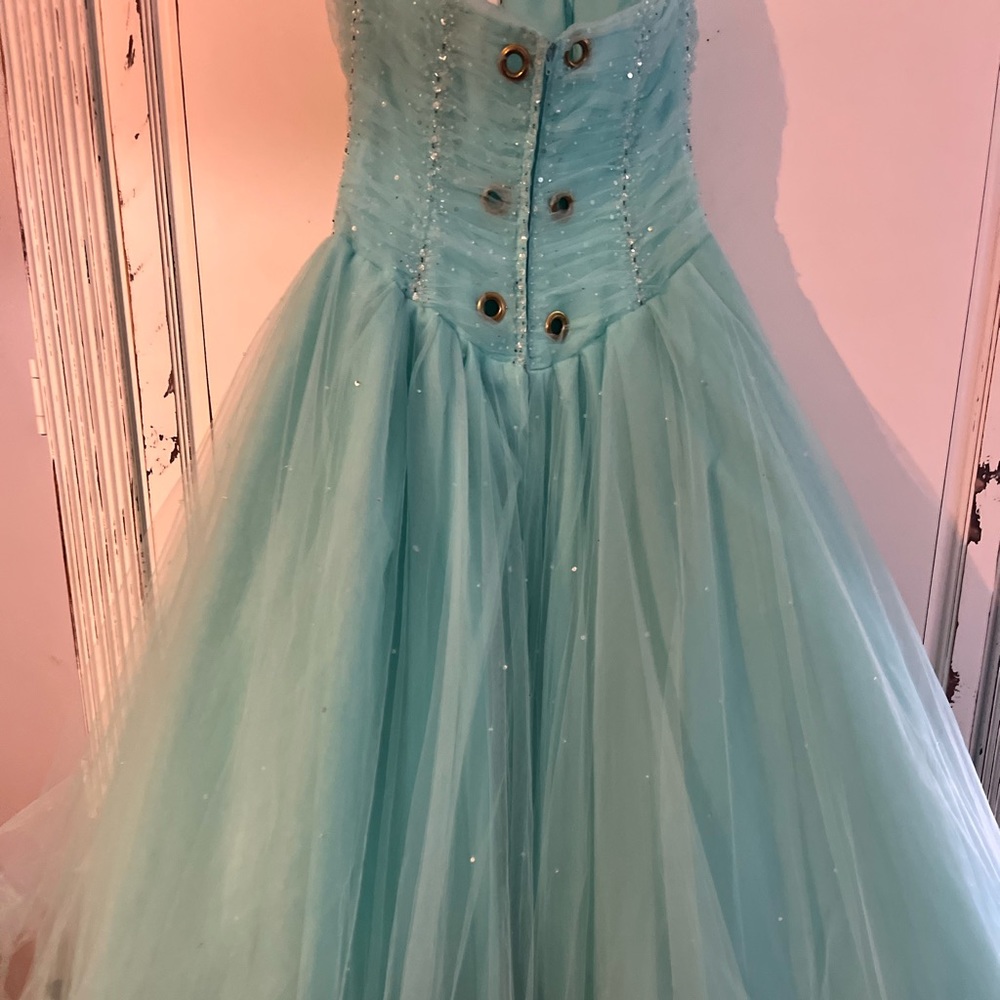 Prom Dress - Picture 2 of 4